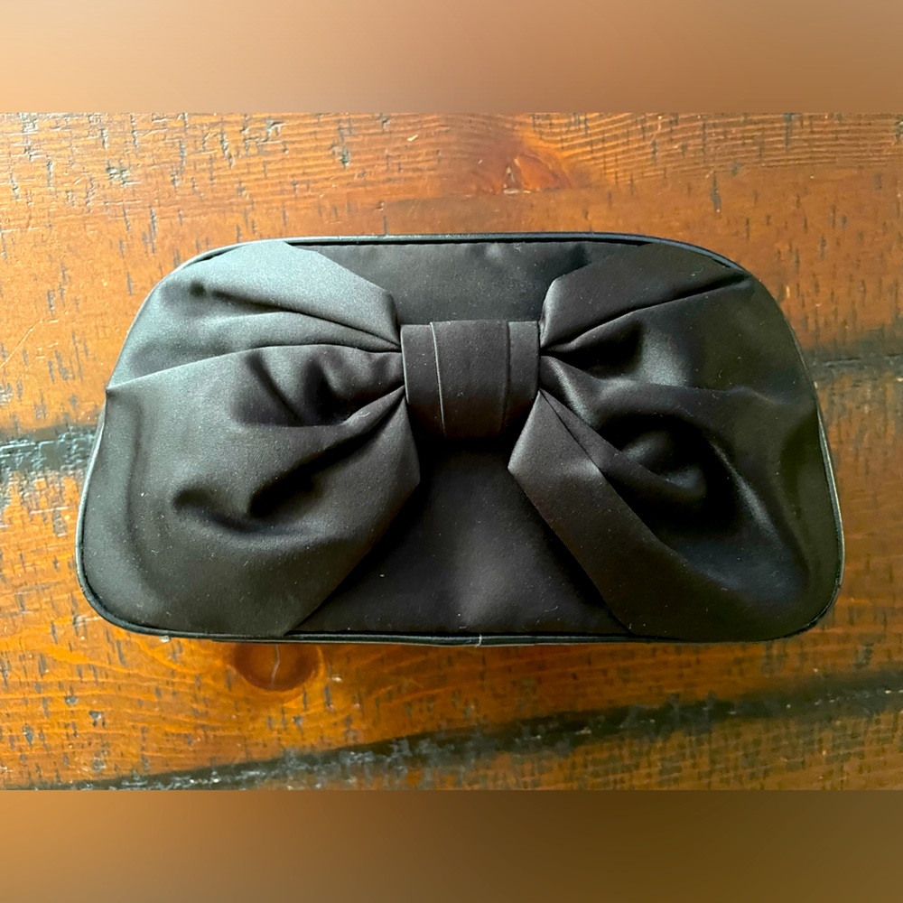 Dior parfum makeup bag gold hardware ~